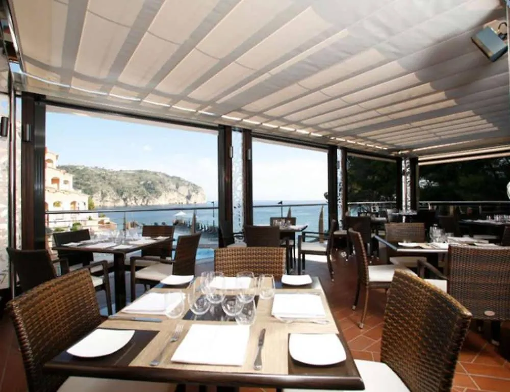 Bahia Suites Camp De Mar